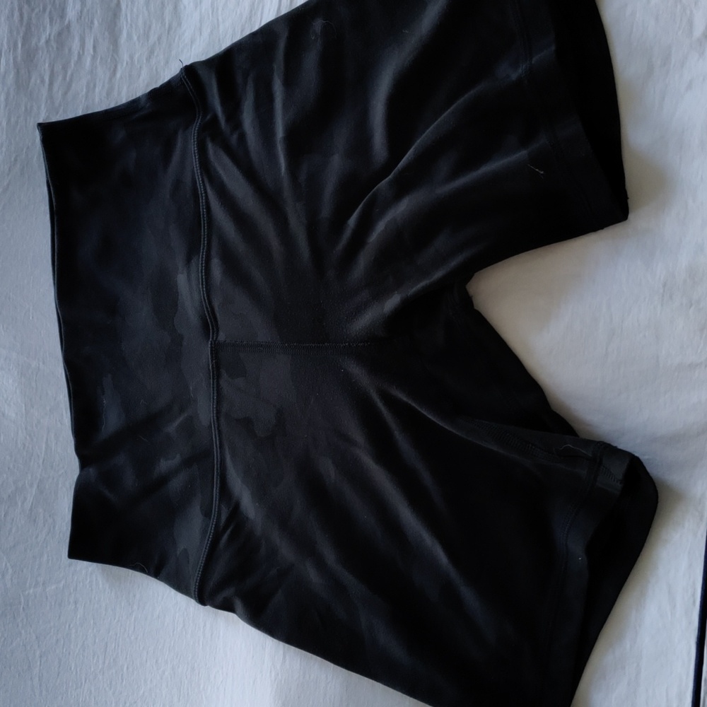 Align shorts